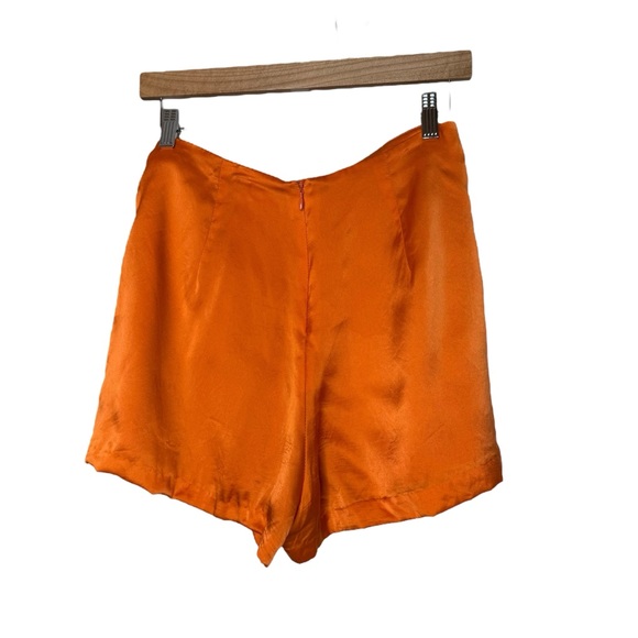 Amanda Uprichard X Stilla Gold-tone Chain Detail Sheen Skort in Fire Size M - Picture 7 of 9